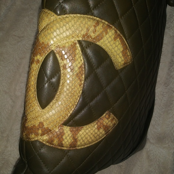 SOLD! Chanel Cambon Olive Green Python CC - Picture 3 of 7